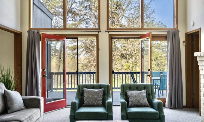 The Woods Resort | GolfView Chalet at the Woods Resort, Central Air and Heat