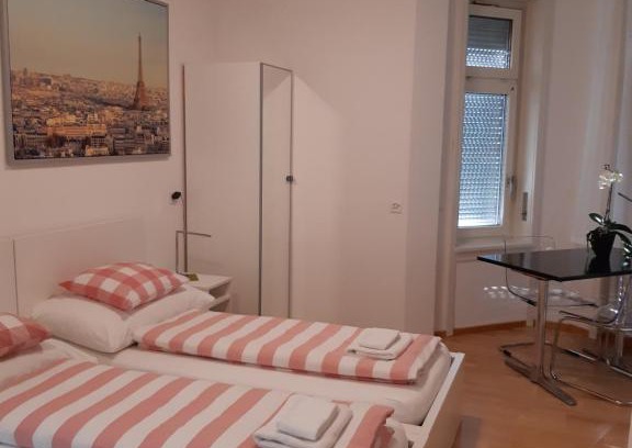Reiden House | Good Bed Reiden