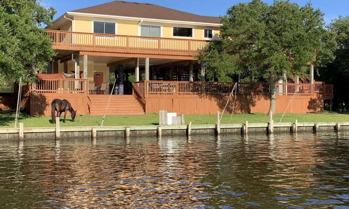 Carova Beach House | GOOD TIMES! Waterfront house - open floor plan!
