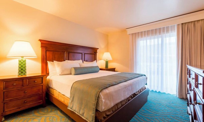 Oxnard Shores Hotel | Good-Value 3 Units w/Kitchen & Free Parking!