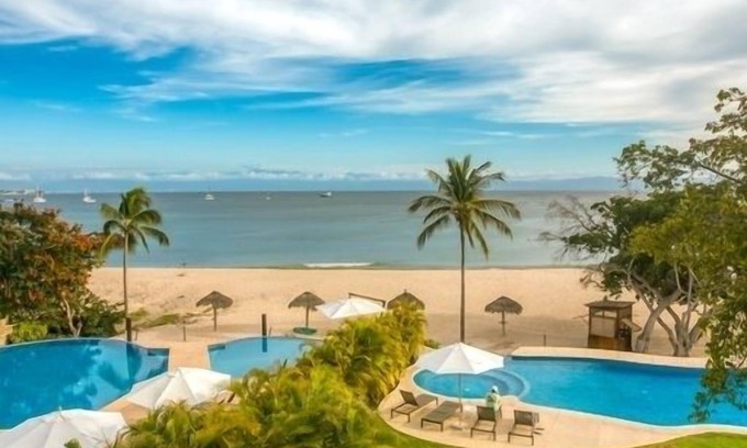 Punta de Mita Condo | Gorgeous Beach Front Condo- Premier Member/Superb Cook/Housekeeper/Golf Cart