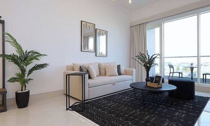 Dubai Apartment | Gorgeous 2 Bed in Al Warqa