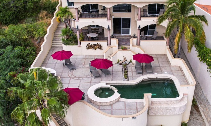 Campo de Golf Fonatur House | Gorgeous 3BR Oceanview Private Pool/Jacuzzi