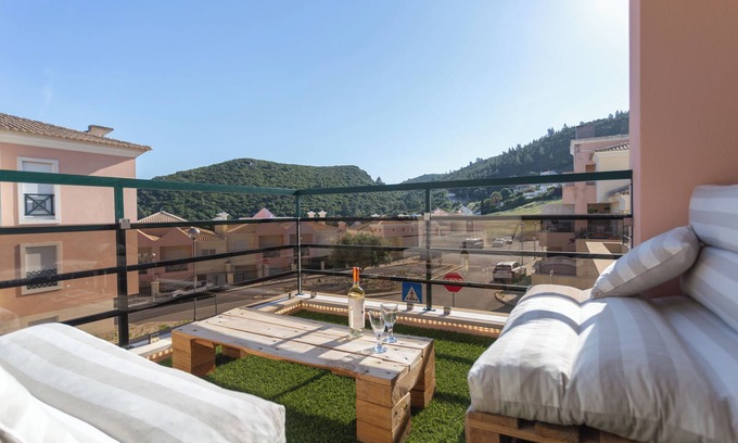 Sesimbra Apartment | Gorgeous 4-bedroom apartment in Sesimbra with stunning ocean views