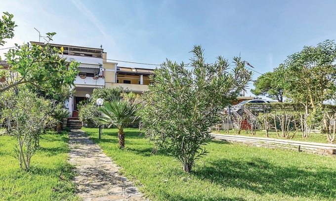 Castellabate Apartment | Gorgeous apartment in Castellabate SA