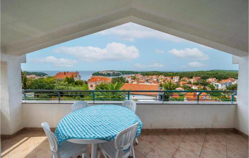 Pjescana Uvala Apartment | Gorgeous Apartment In Pjescana Uvala