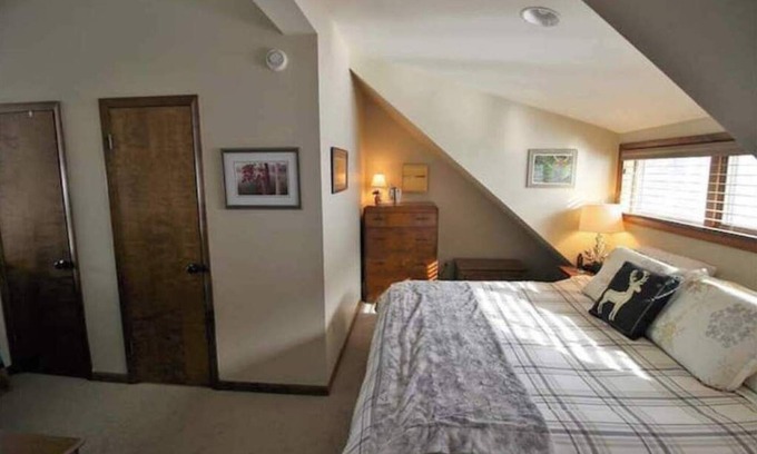Ellicottville Condo | Gorgeous Condo in Ellicottville