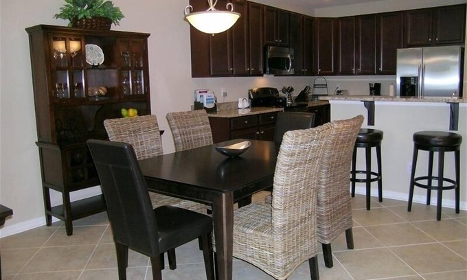 Rehoboth Beach Condo | Gorgeous Condo, walkable to downtown, new MBR Tempur-Pedic mattress!