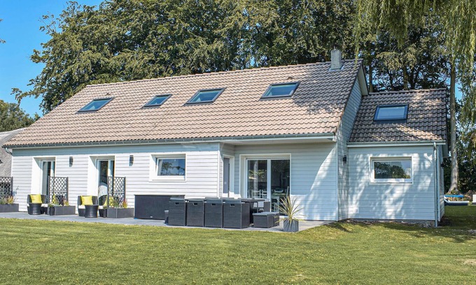 Saint-Martin-aux-Buneaux House | Gorgeous home in St-Martin-aux-Buneaux