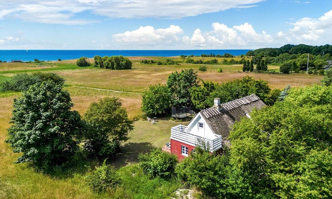 Karrebksminde House | Gorgeous home in Karrebæksminde with WiFi