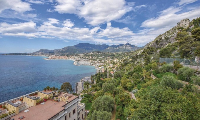 Poggi House | Gorgeous home in Imperia, Loc. Poggi