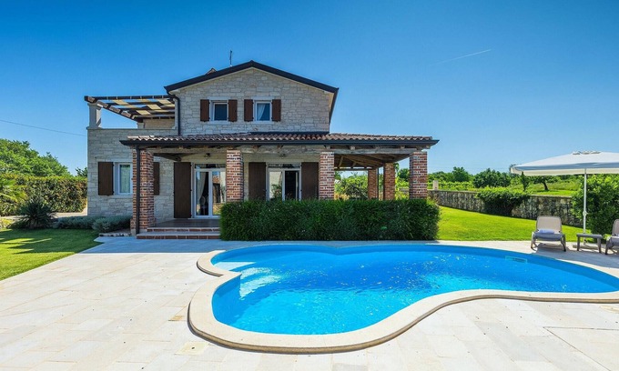 Stifanici House | Gorgeous home in Porec