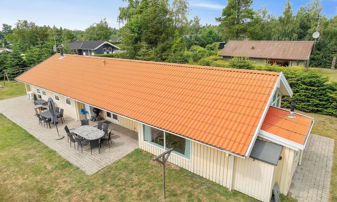 Bøtø By House | Gorgeous home in Væggerløse with sauna