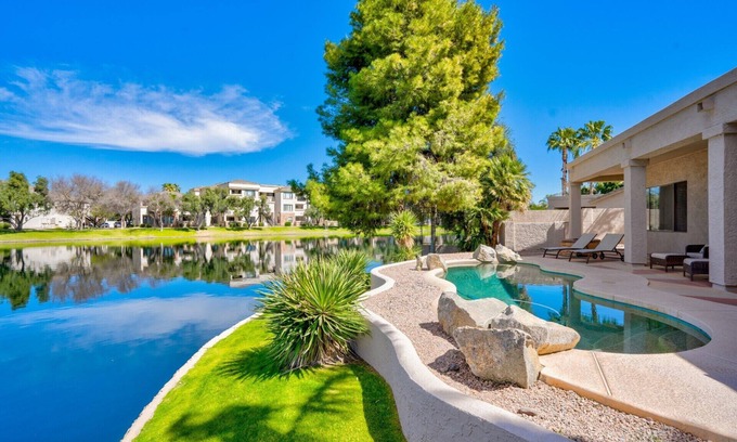 Chandler House | Gorgeous Lakefront Paradise w/Pool & Views