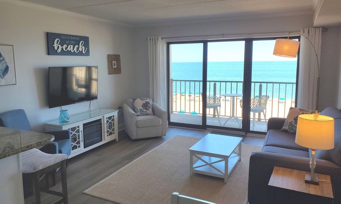 North Ocean City Condo | Gorgeous Marigot Beach Direct Oceanfront Condo