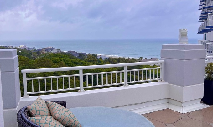 Myrtle Beach Condo | Gorgeous ocean view condo with morning sunrise, spend winter at the beach cheap!