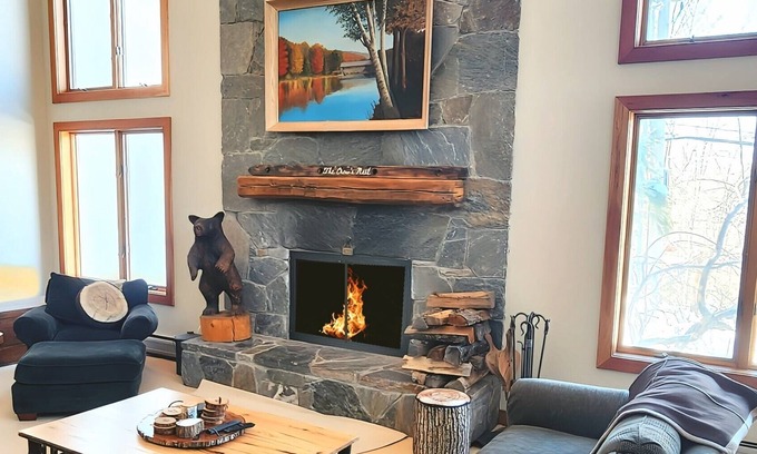 Stratton Mountain House | Gorgeous Stratton Mtn. Townhome, 5 min Walk to Slopes and Village.