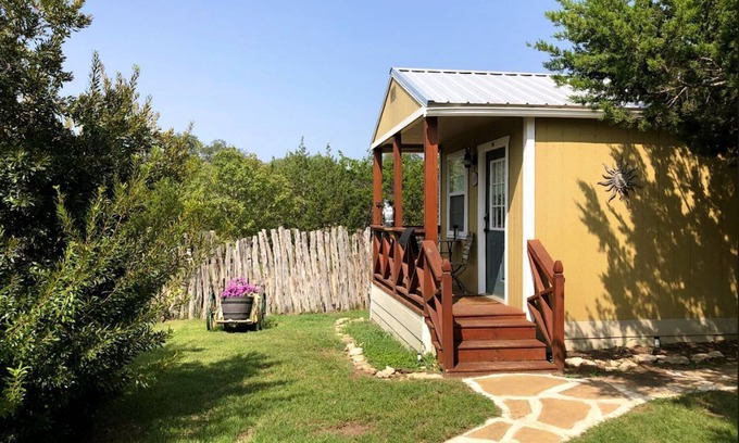Dripping Springs Cabin | Gorgeous Texas Hill Country Rental near Austin for a Relaxing Getaway in Texas