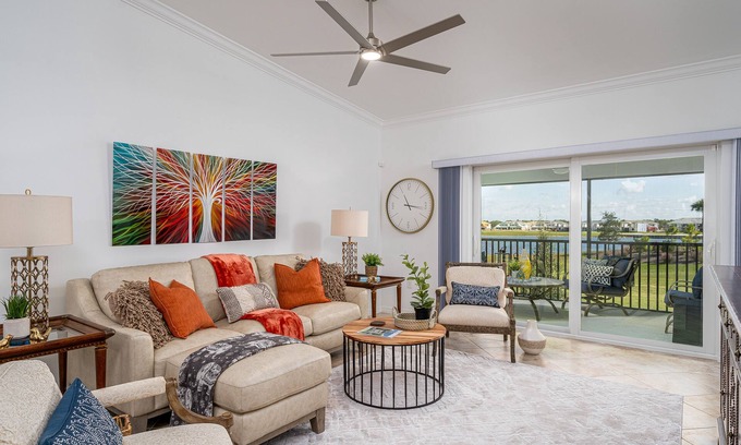 Biggar Condo | Gorgeous Veranda Condo amazing views and Golf