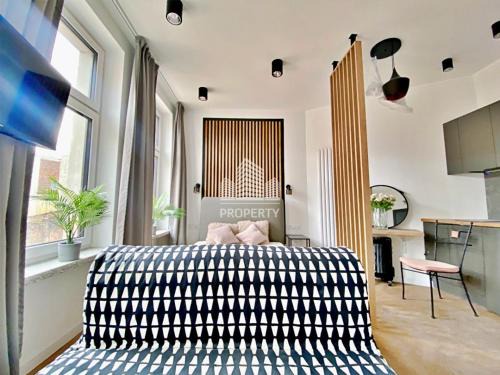 Stare Miasto Apartment | Gothic Modern Apart
