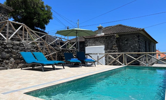 Porto Moniz House | Gouveia Cottage