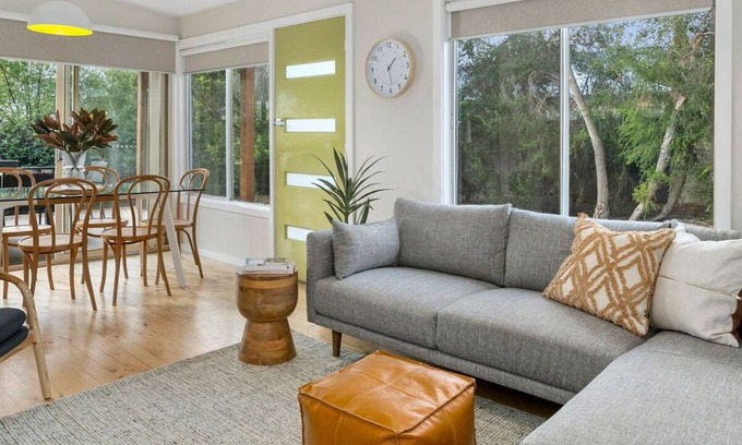 Rye House | Goyarra in Rye - Located in the heart of Rye and a short walk to Peninsula Pantry Café.