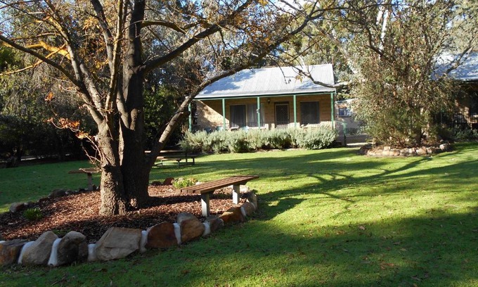 Halls Gap Resort | Grampians View Cottages and Units