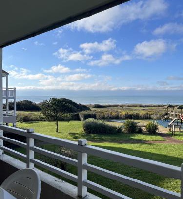 Chateau-d'Olonne Apartment | Grand Appartement Vue Mer, terrasse panoramique, wi-fi, piscines saisonnières - Les Sables d'Olonne