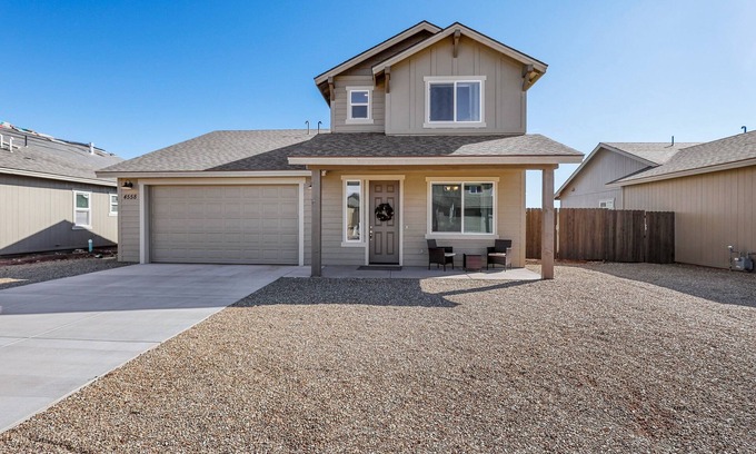 Bellemont House | Grand Canyon Getaway | Near Snowbowl, Flagstaff & Sedona | Family-Friendly | Sleeps 14