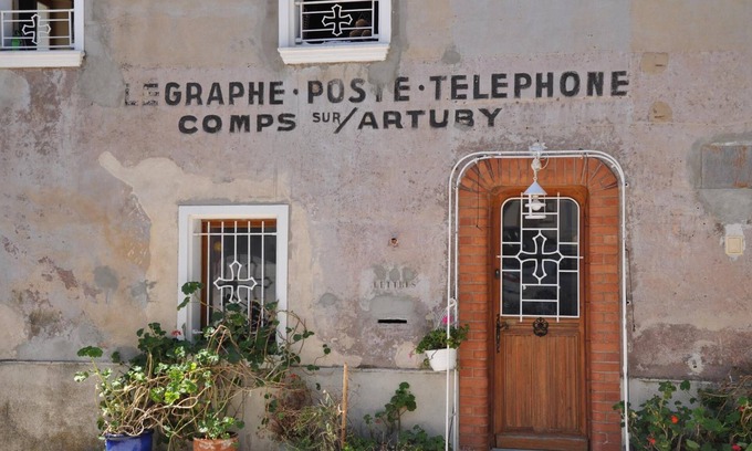 Comps-sur-Artuby Hotel | Grand Hôtel Bain