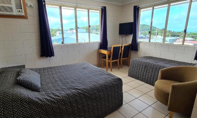 Thursday Island Hotel | Grand Hotel
