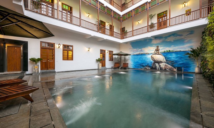 White Town Hotel | Grand Hotel D' Europe