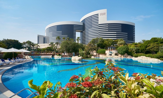 Bur Dubai Hotel | Grand Hyatt Dubai