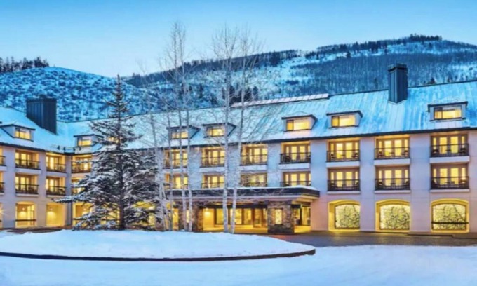 Matterhorn Village Hotel | Grand Hyatt Vail - Double Queen Room - ski in/out, resort amenities, shuttle!