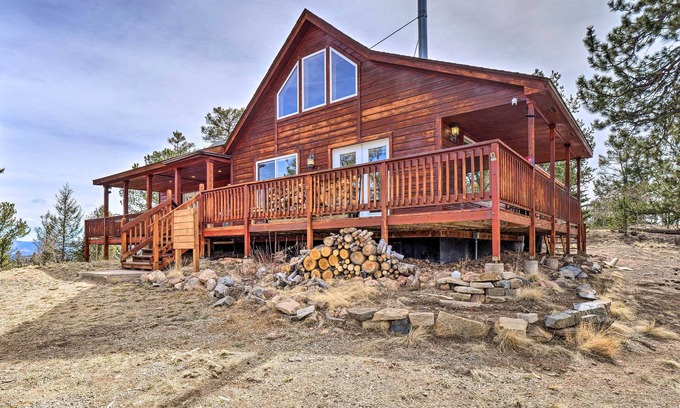 Como House | Grand Jefferson Home w/Stunning Mtn Views!