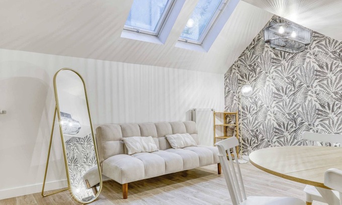 Annemasse Apartment | Grand Loft 45m2 50m Gare Annemasse