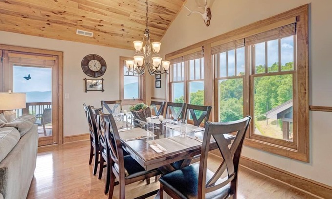 Banner Elk Condo | Grand Oaks RS6- Mountain Views, Gated Resort, Indoor/Outdoor Pools and Hot Tub, Fitness Area, Fis.