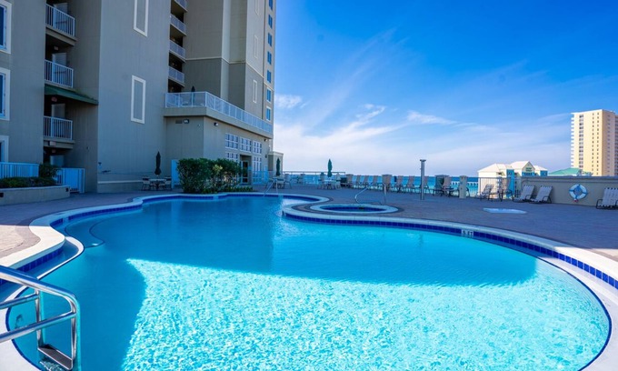 Panama City Beach Condo | Grand Panama Beach Resort End of Summer discount Rates 06/09-08/28/2024