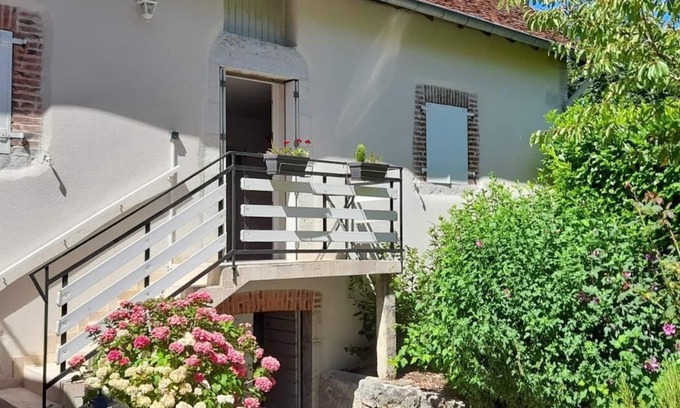 Chissey-sur-Loue Bed & Breakfast | Grande Chambre D'hôte Avec Coin Cuisine. Idéal Pour Couple Avec Enfants