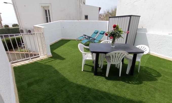 Royan Apartment | Grande Conche sea-beach view, sublime 30m2 equipped terrace