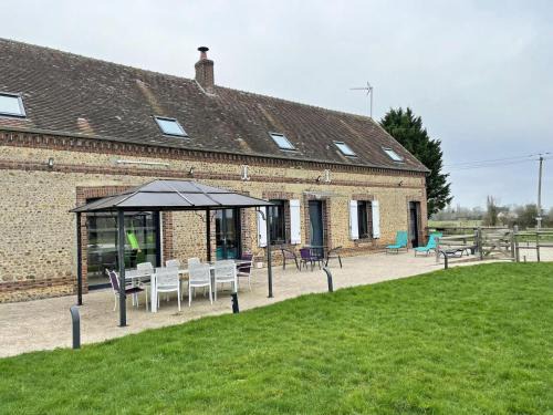 Moussonvilliers House | Grande maison de charme avec animaux admis, sauna et jeux au cœur du Perche - FR-1-497-51