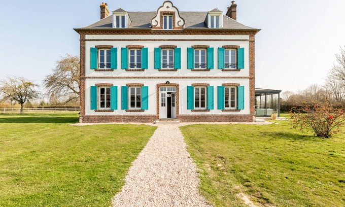 Saint-Aubin-de-Scellon House | Grandes Familles Bienvenues : Maison de Vacances & Weekend au Calme, 18personnes