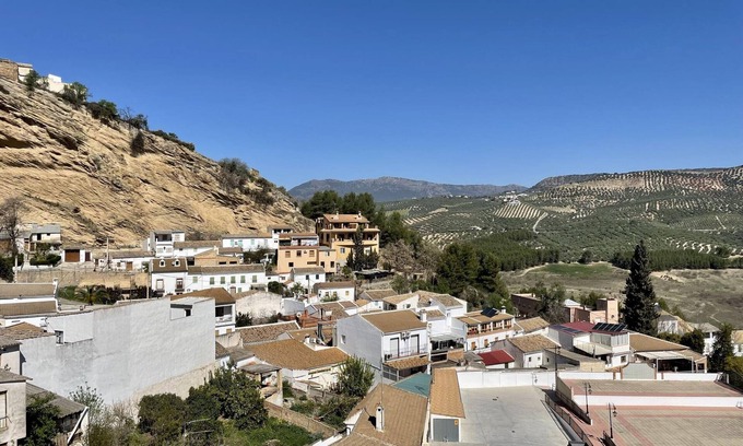 Iznajar Cottage | Grandmother Antonia's House in the Heart of Iznájar, Córdoba