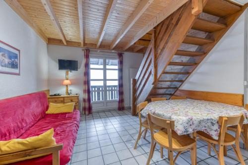 Villard-Reculas Apartment | Granges 31 - Duplex 6pers Pied