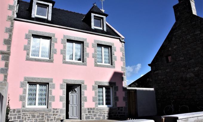 Ile-de-Batz House | Granit-Rose House Ile de Batz Finistère 4/5p ALL included, min 6 nights/3 nights