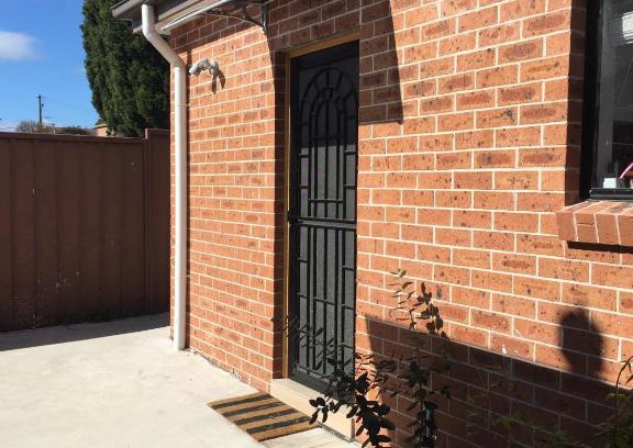 Riverwood House | Grannyflat