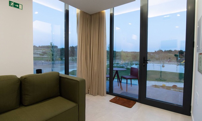 Carrazeda de Ansiaes Hotel | Grapple Hotel