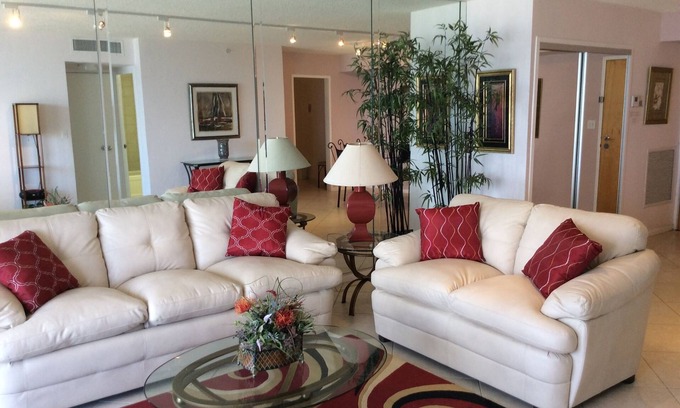 Surfside Condo | Great condo on the beach, Surfside Bal Harbour