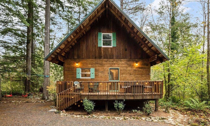 Washougal House | Great Deals on Summer Stays!
