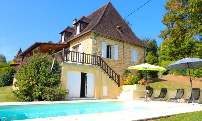 Saint-Cyprien House | Great holiday house, private garden&pool, close to medieval village of StCyprien